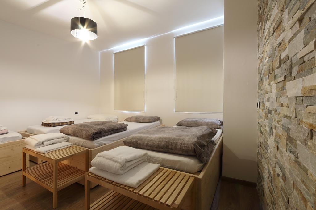 Bed & Wellness Fisterre Bed & Breakfast Belluno Oda fotoğraf